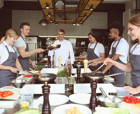 Чем заняться на выходных в Москве: советуем кулинарные мастер-классы